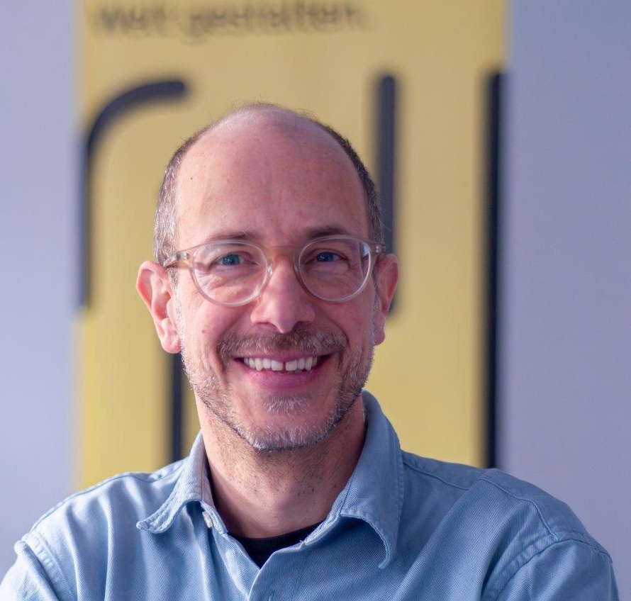 Dr. Benjamin Zinger