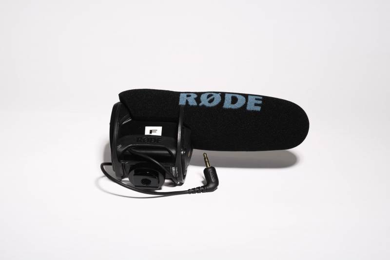 medienrucksack_f_rode_microfon-min.jpg medienrucksack_f_rode_microfon-min.jpg